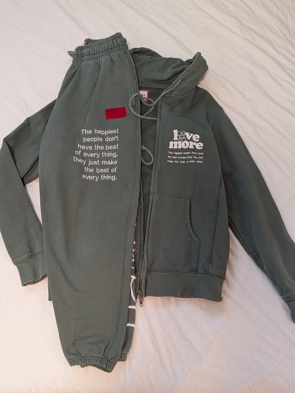 Unisex CHNGE Set Green Love More